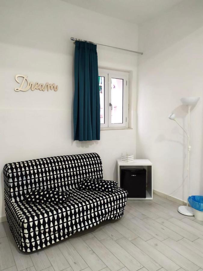 Dora'S House Hotell Napoli Eksteriør bilde