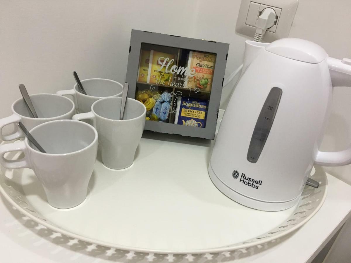 Dora'S House Hotell Napoli Eksteriør bilde