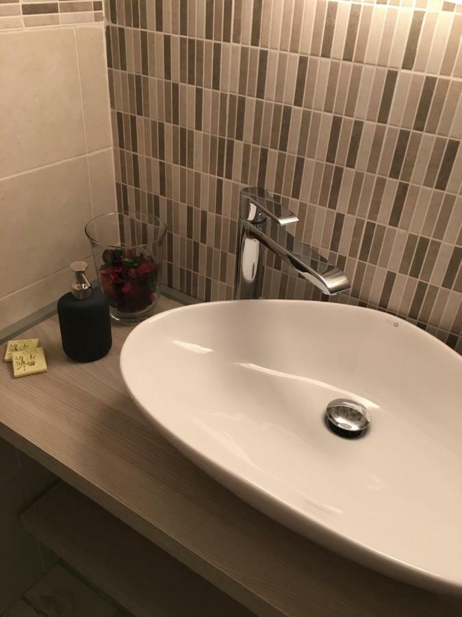 Dora'S House Hotell Napoli Eksteriør bilde
