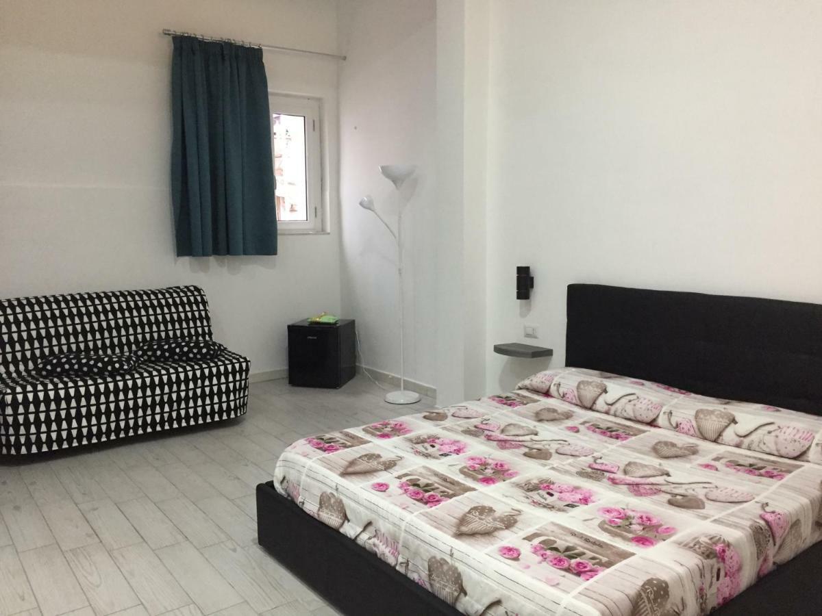 Dora'S House Hotell Napoli Eksteriør bilde
